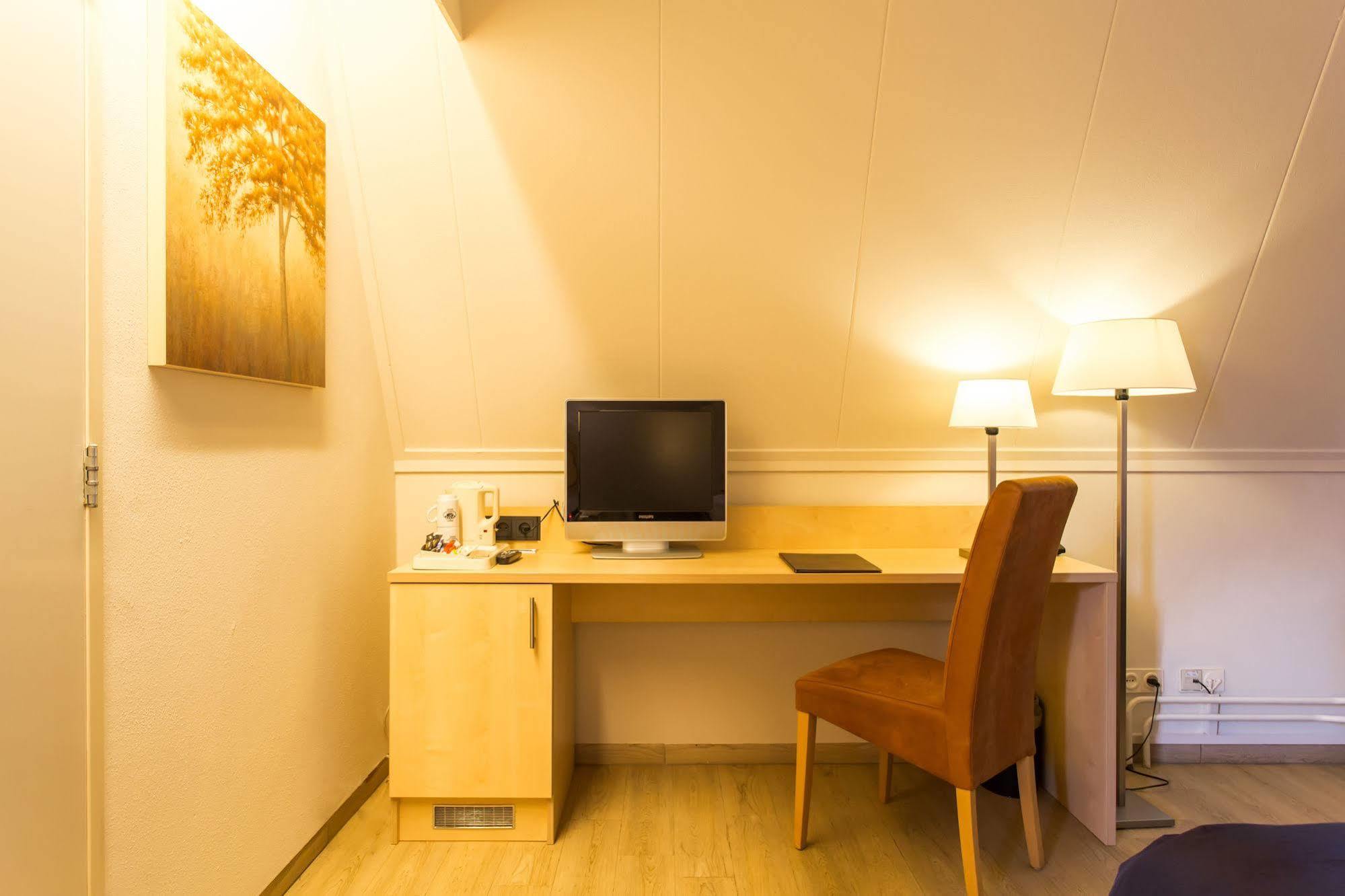 Brinkhotel Hotel 3*