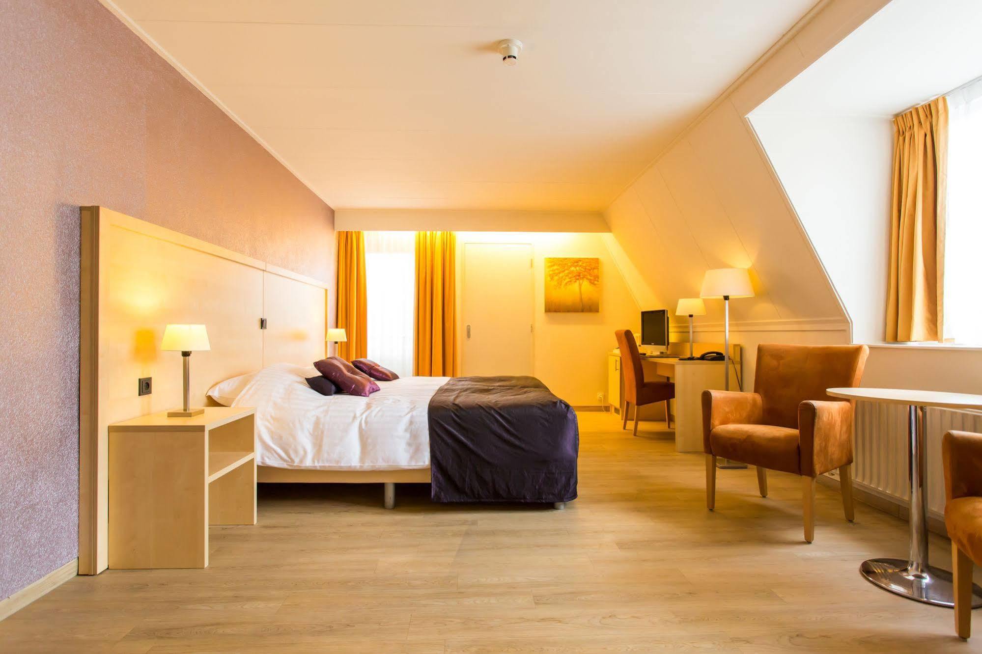 Brinkhotel Hotel 3*